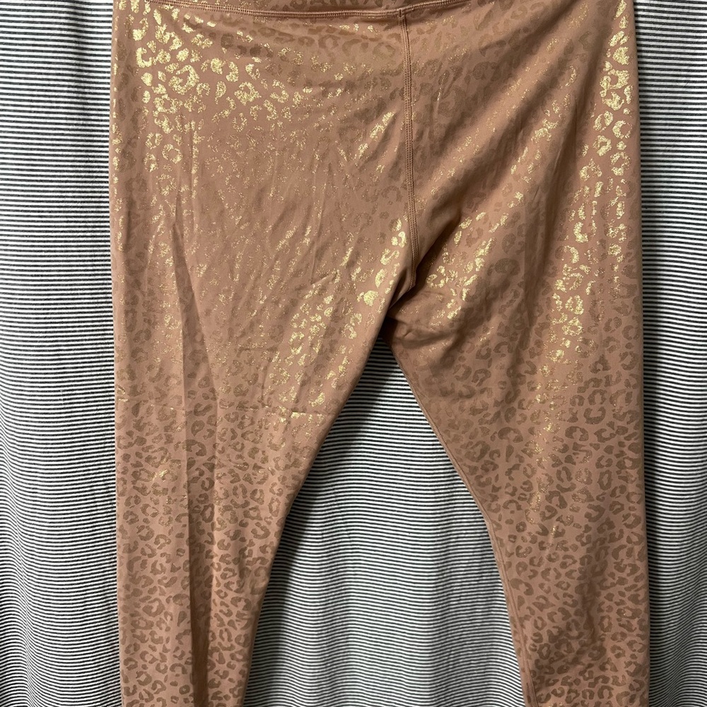 ZYIA Light N’Tight 7/8 Leggings - Picture 1 of 5